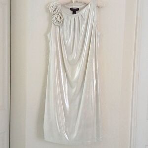 Robbie Bee dress size 8 off white